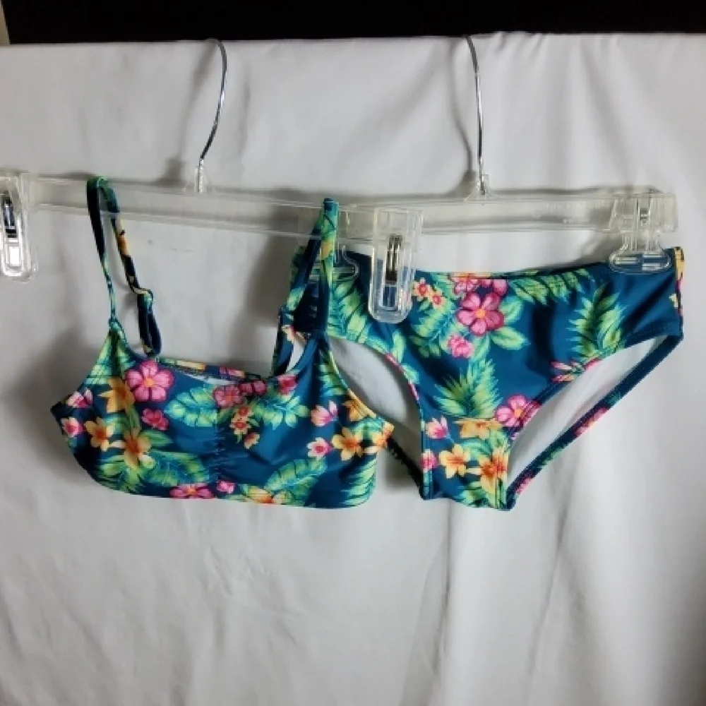 Art Class Girl's Floral Bikini Set Size 8
